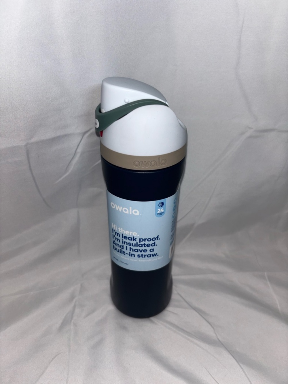 NEW Owala Water Bottle - Navy/Teal 24oz